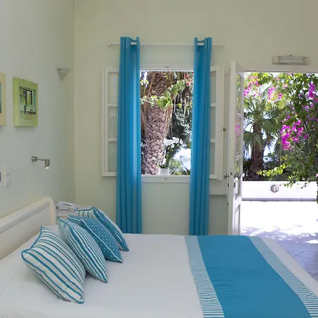 Meli Meli Konukevi Imerovigli (Santorini)