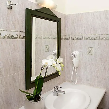Meli Meli 4* Imerovigli (Santorini)