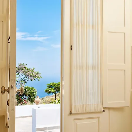 Meli Meli Konukevi Imerovigli (Santorini)