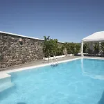 Meli Meli Imerovigli (Santorini)